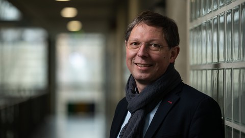 Prof. Dr.-Ing. A. Bahr