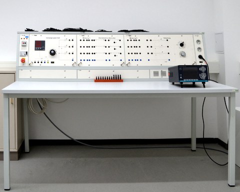 Schalttafel zum Versuchsstand Pk3