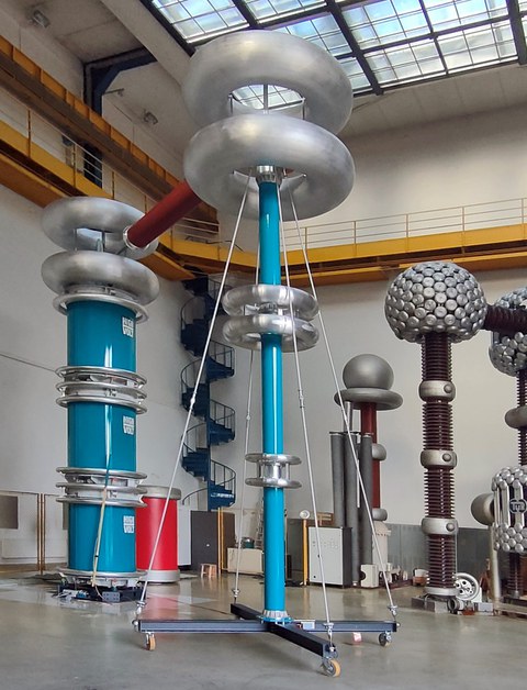 1,2 MV-Gleichspannungsprüfsystem