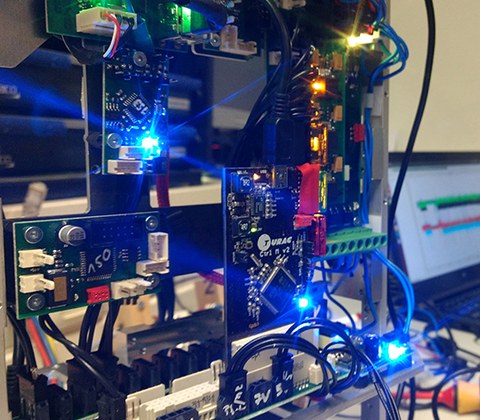 Ein Blick in das Innenleben des Roboters, den die TU Dresden Robotik AG für den Eurobot 2017 gebaut hat. 