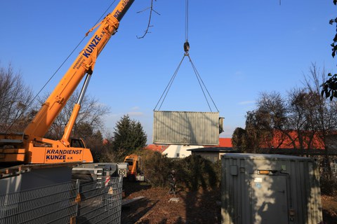 NARC_Lieferung Container