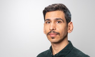 Porträtfoto eines Wissenschaftlers