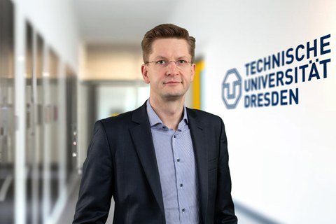 Portrait Prof. Matthias Wählisch