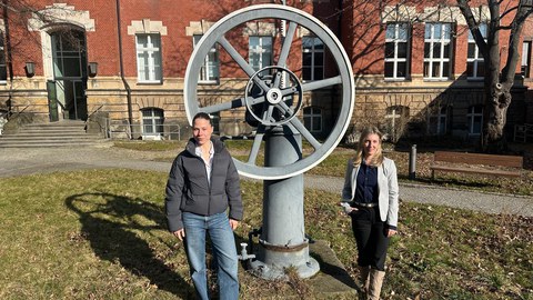 Unsere neuen Mitarbeiterinnen Bianca (links) und Michelle (rechts)