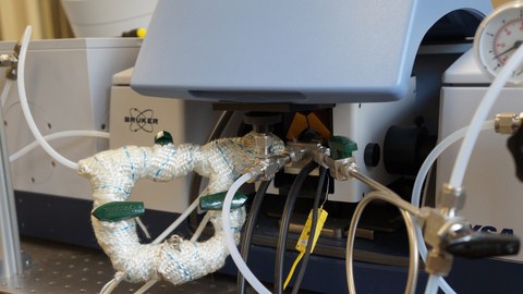 FTIR Spektroskop mit DRIFTS-Zelle