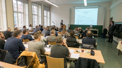 Schraubfachausbildung