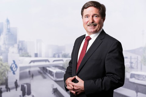 Prof. Füssel