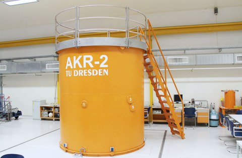 Foto AKR