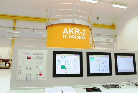 Foto AKR