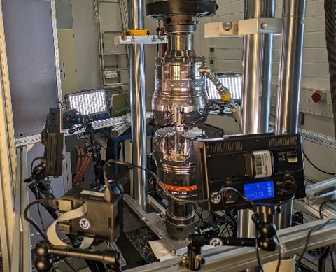 3D-DIC Setup für Druckversuche an Metamaterialien