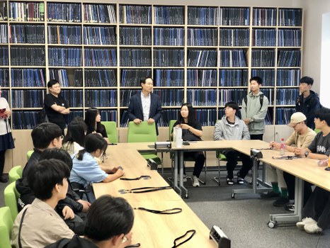ILK-Sommerschule für hochbegabte koreanische Jugendliche. Juli 2023