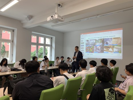 ILK-Sommerschule für hochbegabte koreanische Jugendliche. Juli 2023