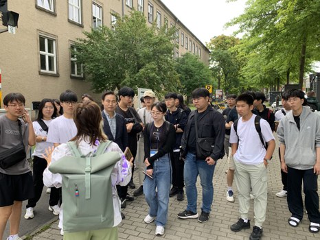 ILK-Sommerschule für hochbegabte koreanische Jugendliche. Juli 2023