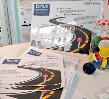 COMPOLL-Stand beim 26. Leichtbausymposium