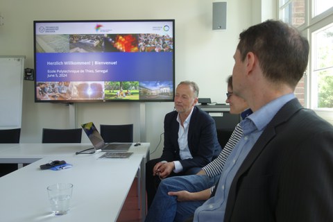 Senegal-Delegation Juni 2024. Im International Office der TU Dresden