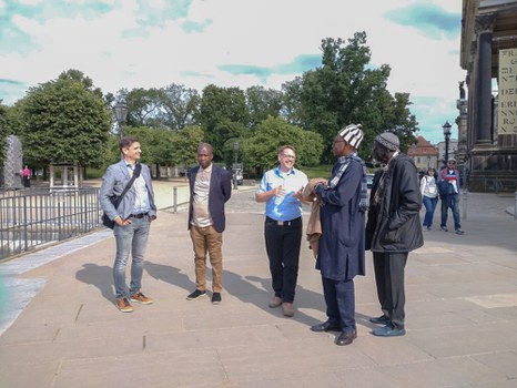 Senegal Delegation Stadführung