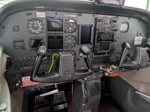 AirtakeOff_Cockpit.jpg