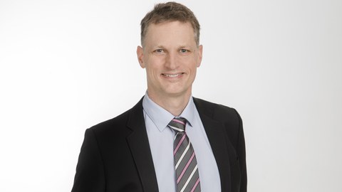 Portrait von Prof. Dr. Johannes Markmiller