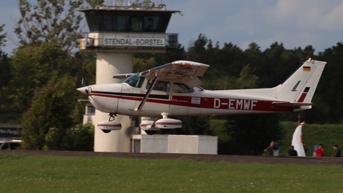 Landing Cessna Stendal