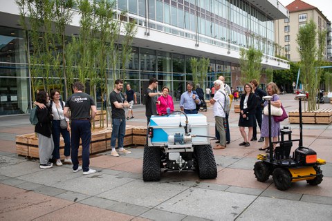 H2Bot Gießroboter