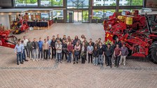 Gruppenbild bei Firma Grimme