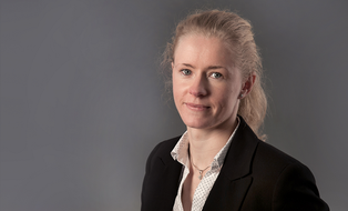 Portraitfoto Dipl.-Ing. Julia Grothkopp
