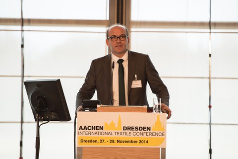 Prof. Dr. Vladimir Dyakonov, Bayerisches Zentrum für Angewandte Energieforschung e.V. ZAE Bayern), Würzburg, © Lohse