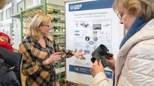 Besuch der Kanzlerin der TUD am ITM