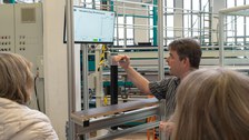 Besuch der Kanzlerin der TUD am ITM