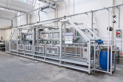 Profiling system for carbon polymer yarns
