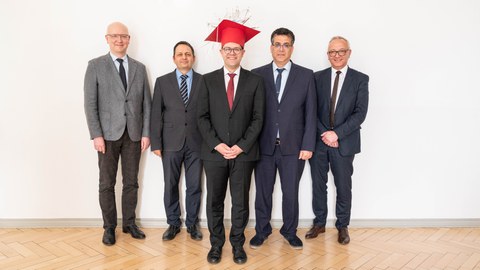 Dr.-Ing. Michael Vorhof with the members of the examination board