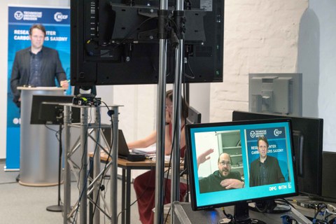 Foto mit Impressionen und Referenten vom 2nd International Colloquium on Tailored Carbon Fibers 