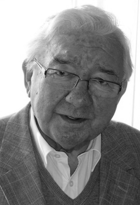 Auf dem Bild ist der verstorbene Prof. Fischer, ehemals Hochschullehrer an der TU Dresden, zu sehen