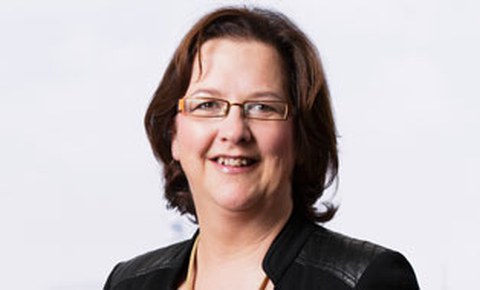 Portraitfoto von Professorin Zimmermann