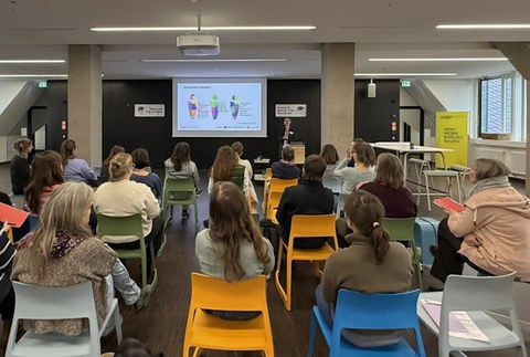 Impressionen des diesjährigen Internationalen Tags der Frauen und Mädchen in der Wissenschaft