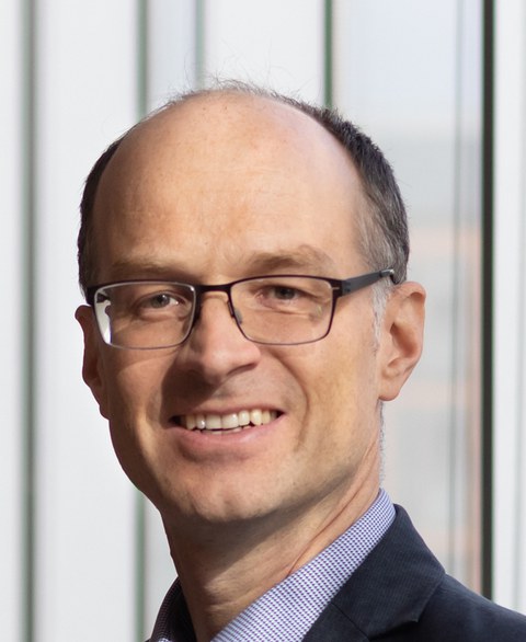 Portrait of Dr. Ralph Buehler