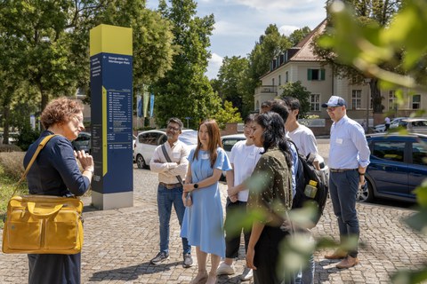 Aufnahme der Gäste während des Campusrundgangs