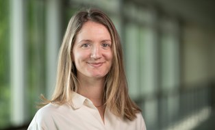 Portraitfoto Helene Herwig