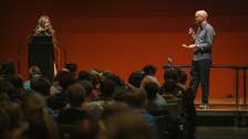 Impressionen von der Kinder-Uni mit Dr. Birgit Böhme