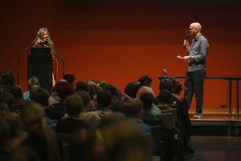 Impressionen von der Kinder-Uni mit Dr. Birgit Böhme