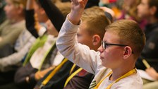 Impressionen von der Kinder-Uni mit Dr. Birgit Böhme