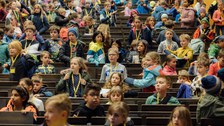 Impressionen von der Kinder-Uni mit Dr. Judith Konantz