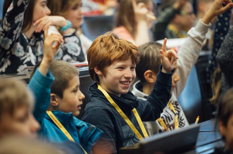 Impressionen von der Kinder-Uni mit Dr. Judith Konantz