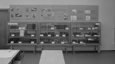 Präsentation der Sammlung Rechenmaschinen im Willers-Bau der TU Dresden, 1980er Jahre 