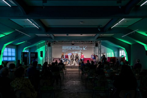 Medizinische Fakultät Dresden - You ask we explain - TU Dresden - Folge 15