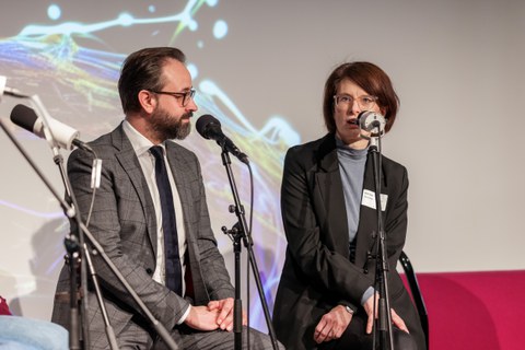 Medizinische Fakultät Dresden - You ask we explain - TU Dresden - Folge 15