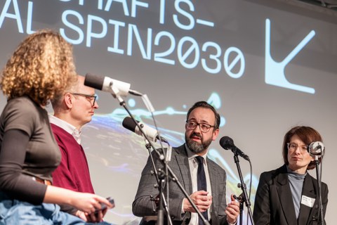 Medizinische Fakultät Dresden - You ask we explain - TU Dresden - Folge 15