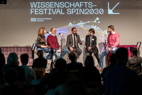 Medizinische Fakultät Dresden - You ask we explain - TU Dresden - Folge 15