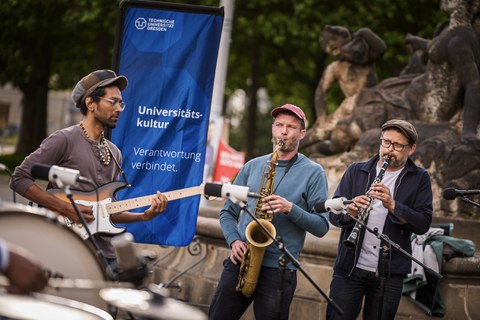 Medizinische Fakultät Dresden - You ask we explain - TU Dresden - Folge 19