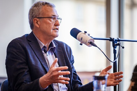 Medizinische Fakultät Dresden - You ask we explain - TU Dresden - Juli